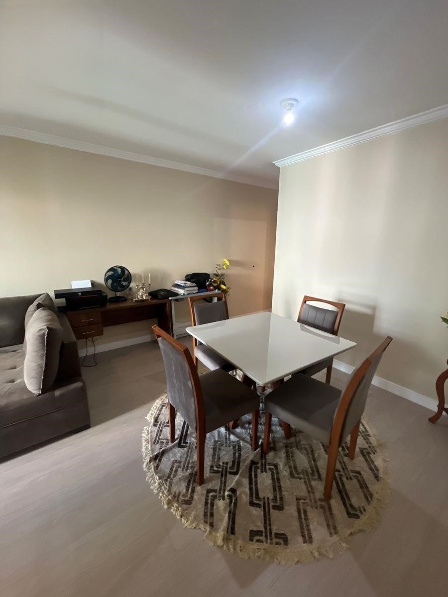 Apartamento à venda com 3 quartos, 84m² - Foto 9