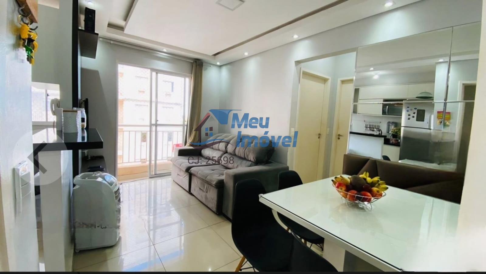 Apartamento à venda com 2 quartos, 54m² - Foto 1