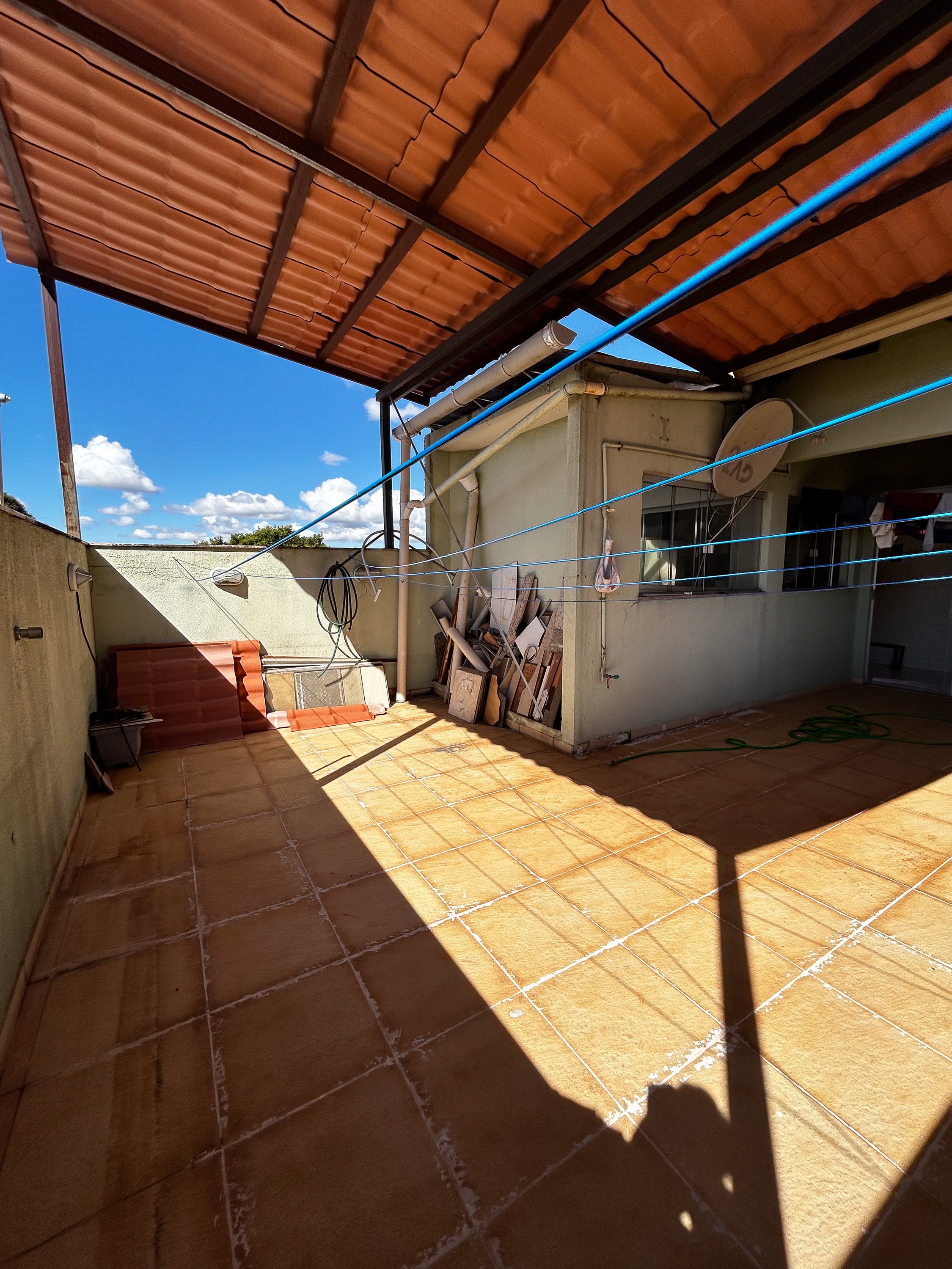 Casa à venda com 4 quartos, 200m² - Foto 54