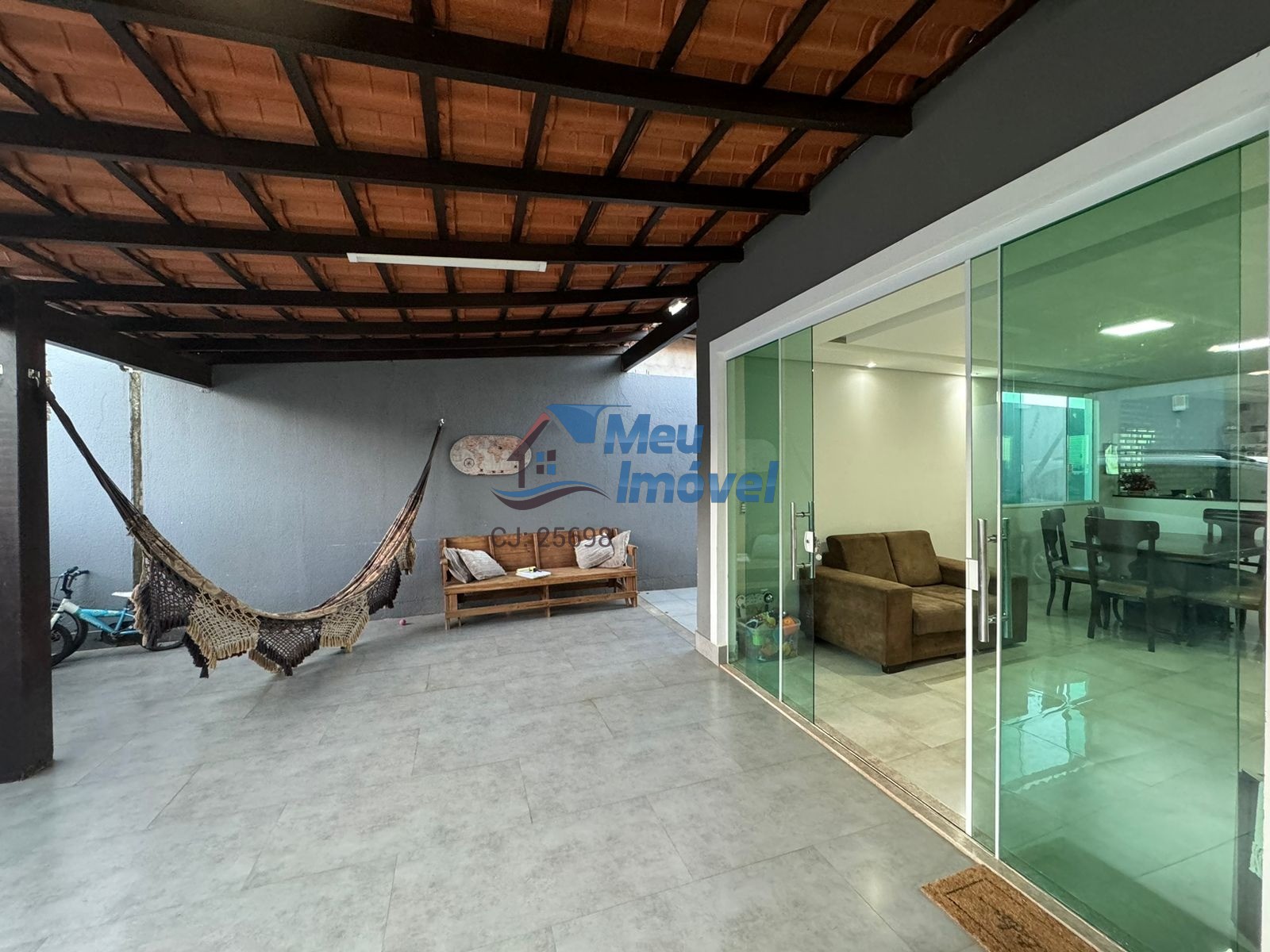 Casa à venda com 4 quartos, 250m² - Foto 25