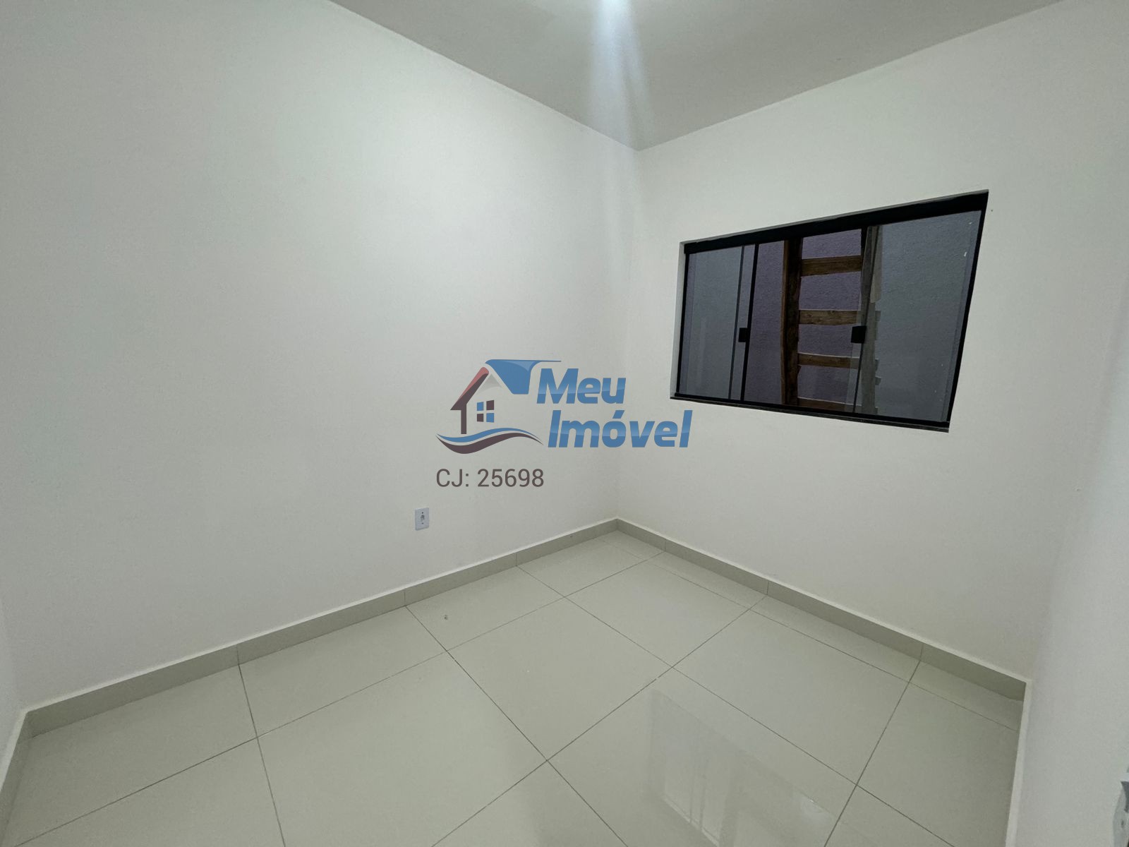 Casa à venda com 3 quartos, 110m² - Foto 13