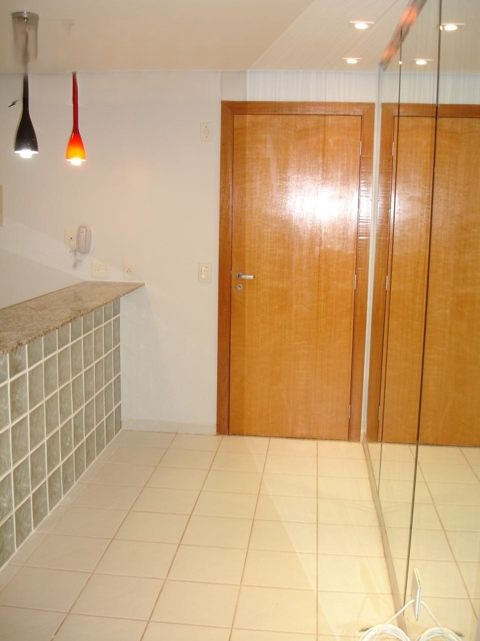 Apartamento à venda com 1 quarto, 38m² - Foto 5