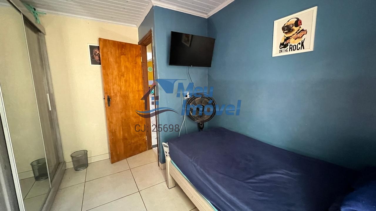 Casa à venda com 3 quartos, 101m² - Foto 13