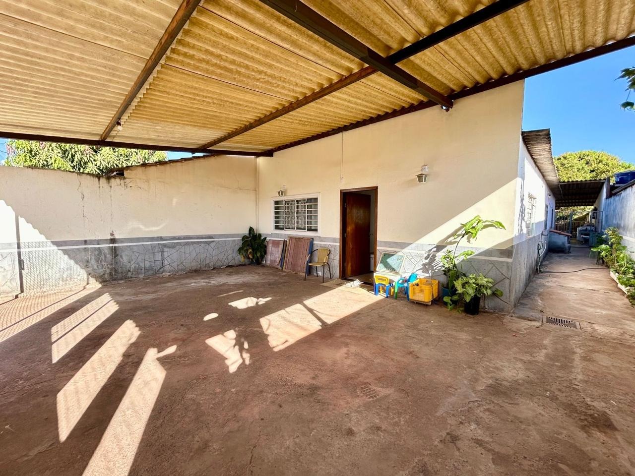 Casa à venda com 3 quartos, 220m² - Foto 46