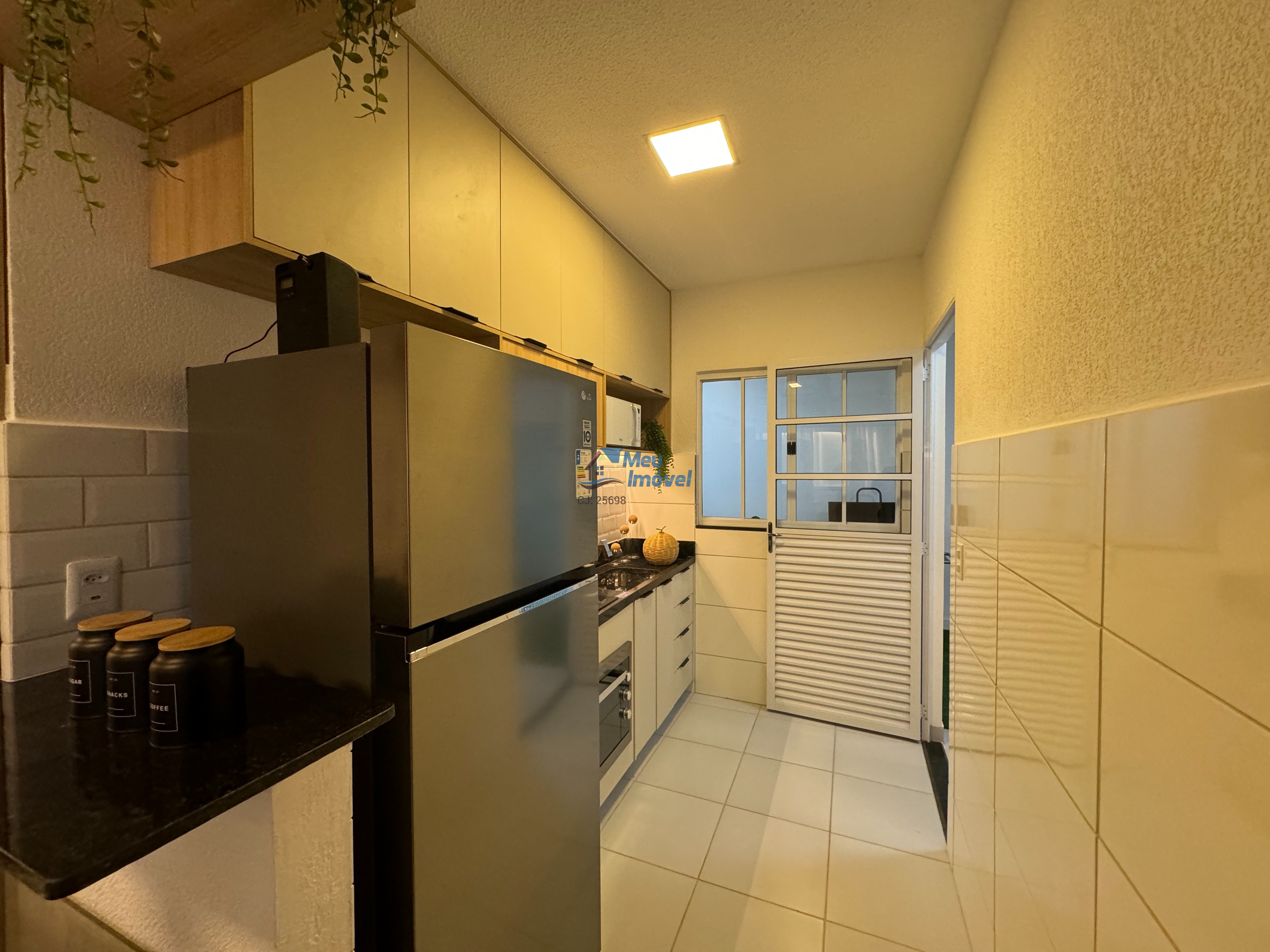 Apartamento à venda com 2 quartos, 44m² - Foto 10