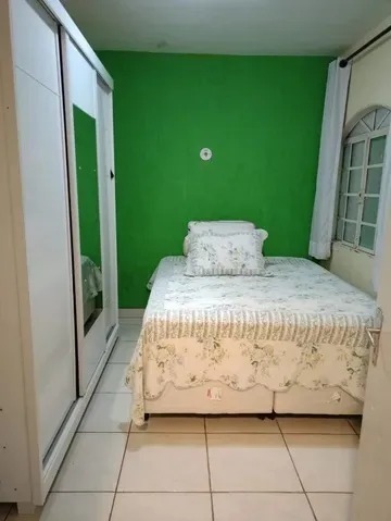 Casa à venda com 5 quartos, 210m² - Foto 5