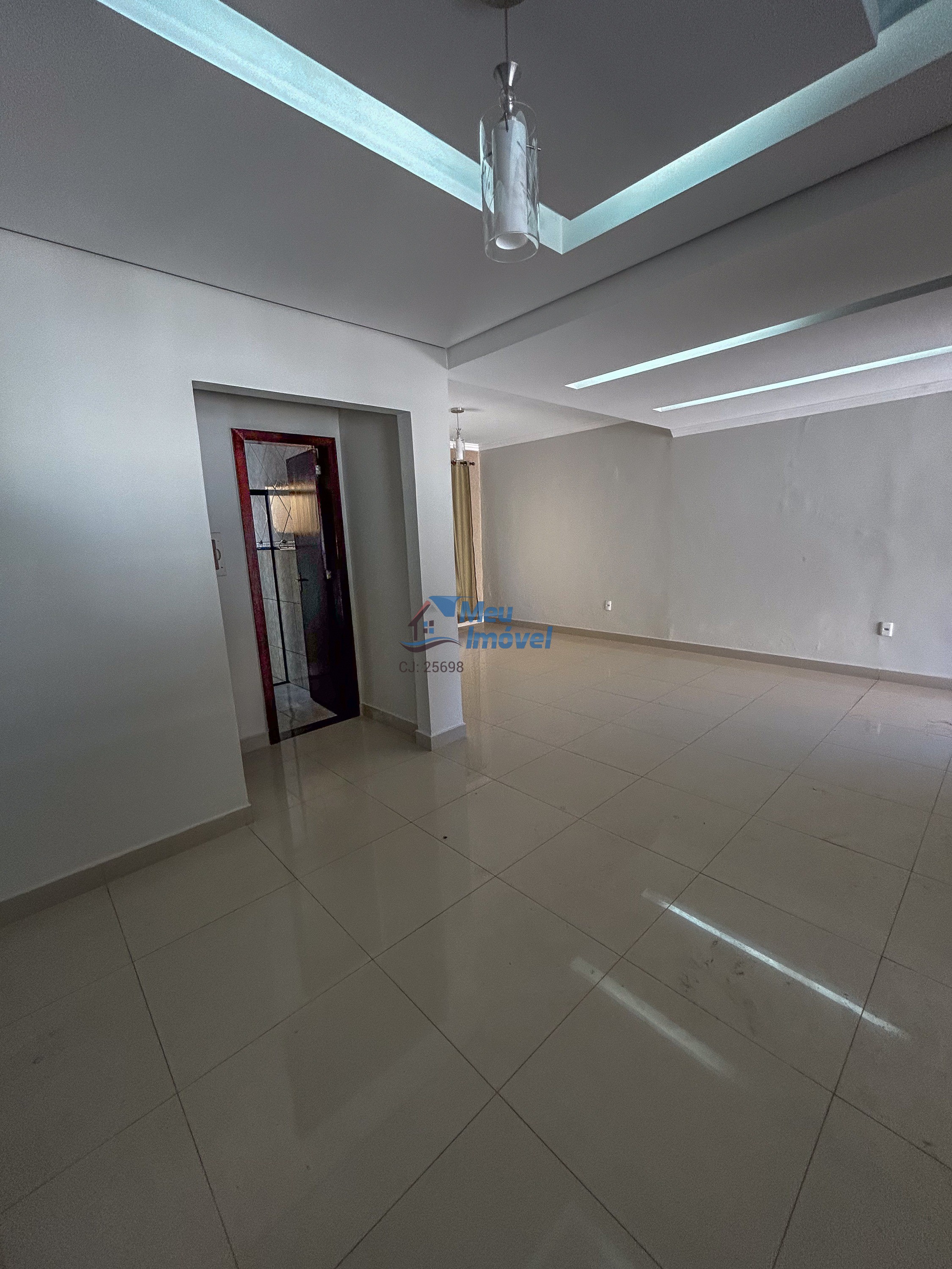 Casa à venda com 4 quartos, 360m² - Foto 14