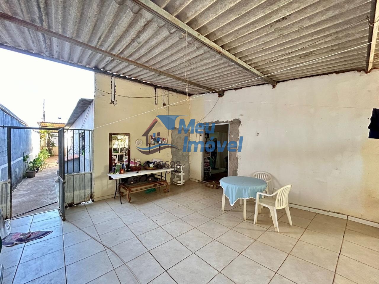 Casa à venda com 4 quartos, 250m² - Foto 11