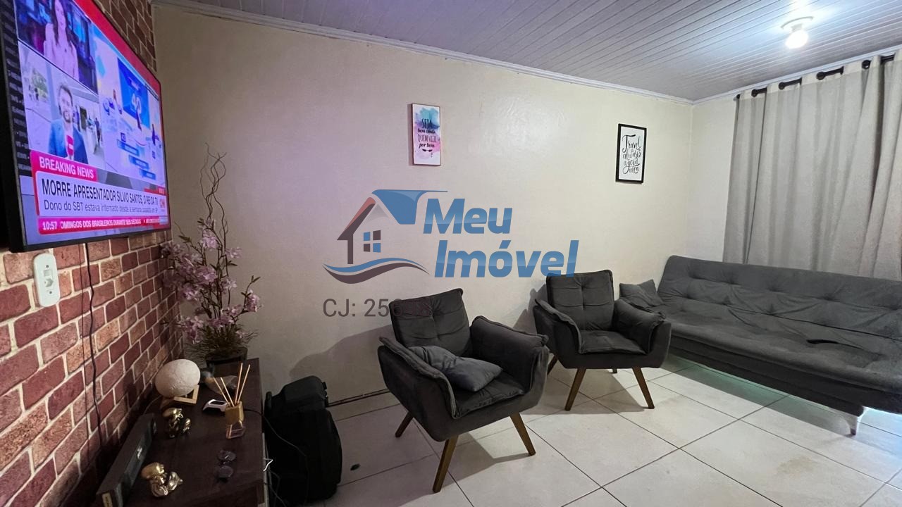 Casa à venda com 3 quartos, 101m² - Foto 1