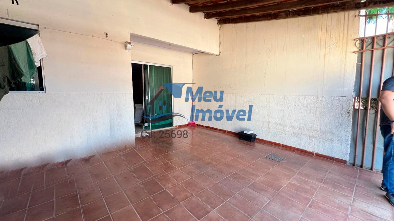 Casa à venda com 3 quartos, 101m² - Foto 18