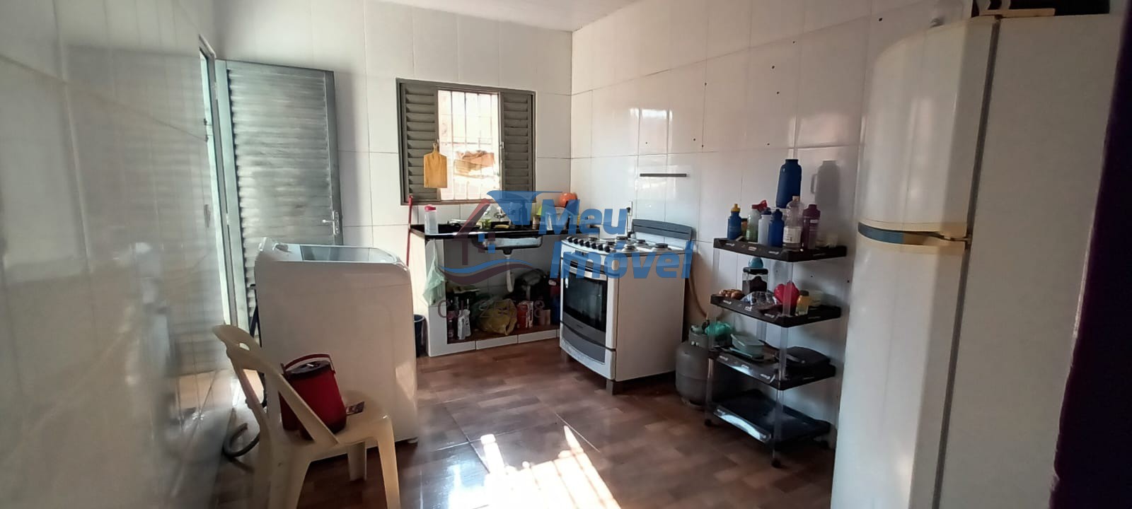 Casa à venda com 2 quartos, 105m² - Foto 2