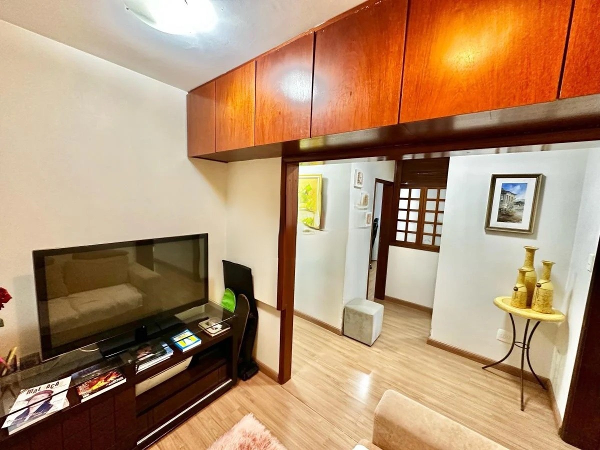 Apartamento à venda com 3 quartos, 138m² - Foto 7