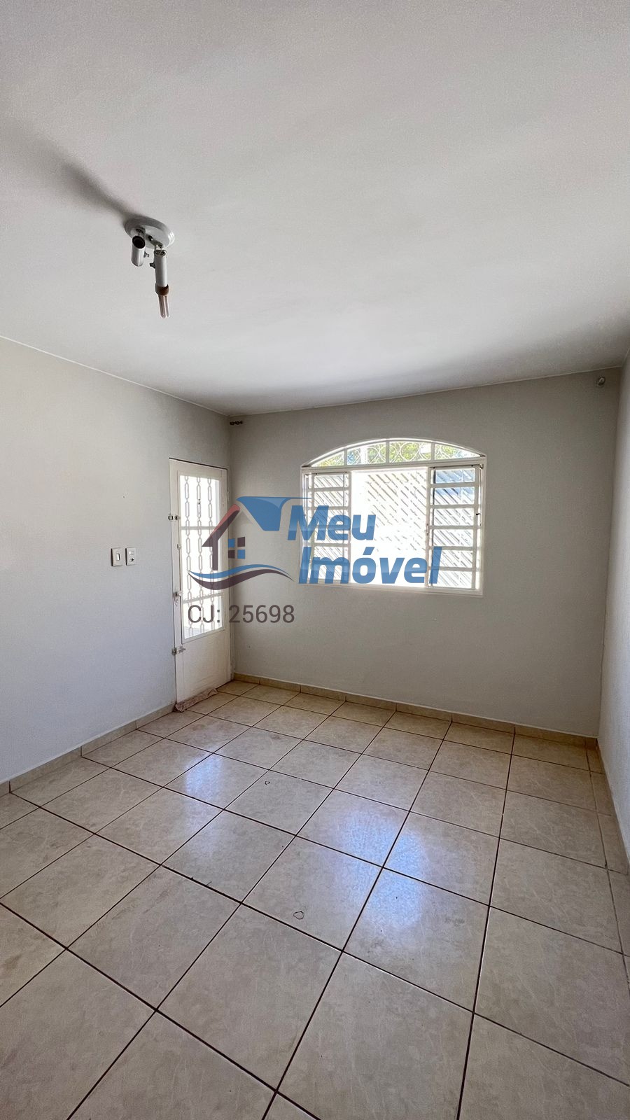 Casa à venda com 4 quartos, 180m² - Foto 9