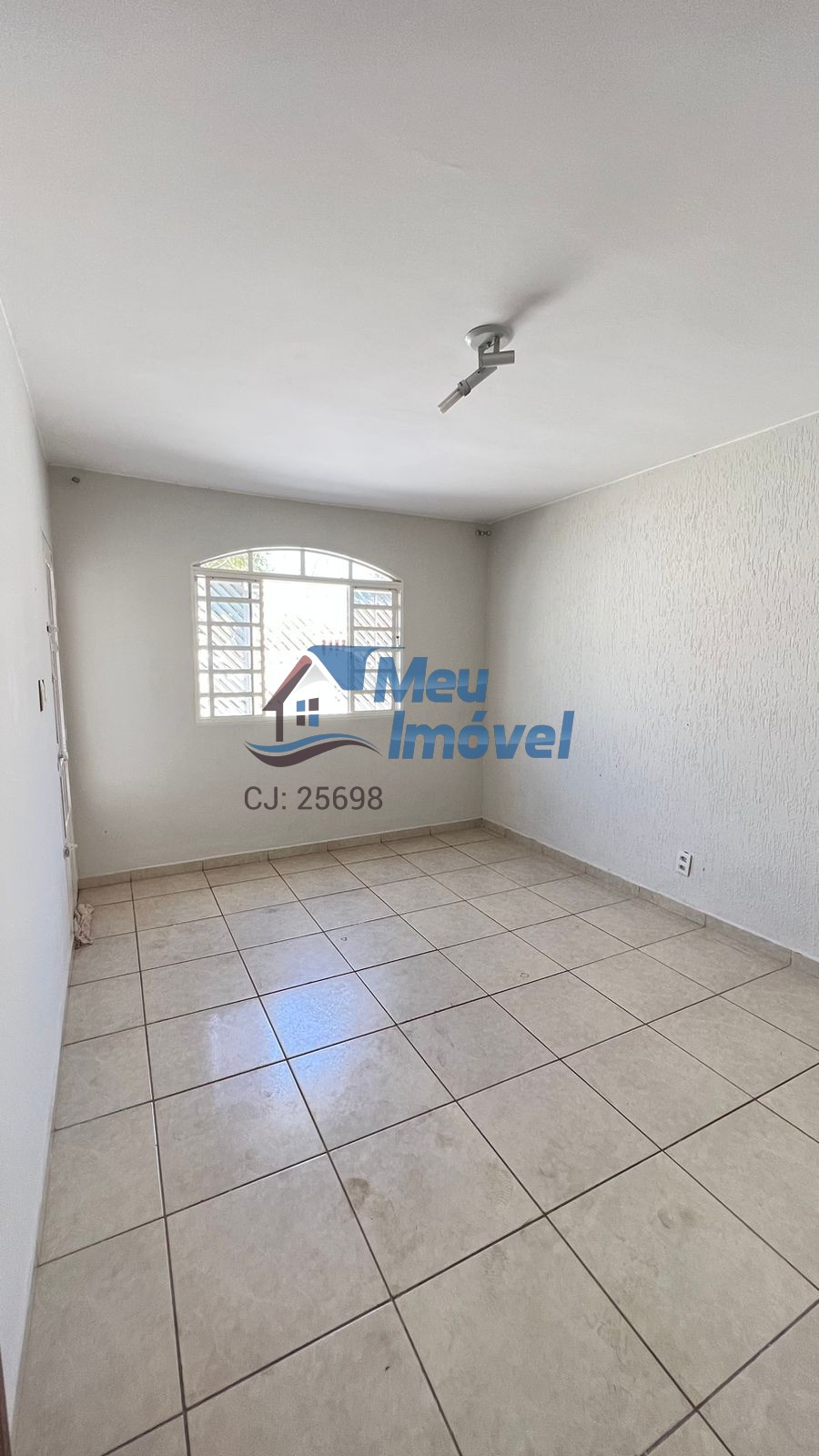 Casa à venda com 4 quartos, 180m² - Foto 10