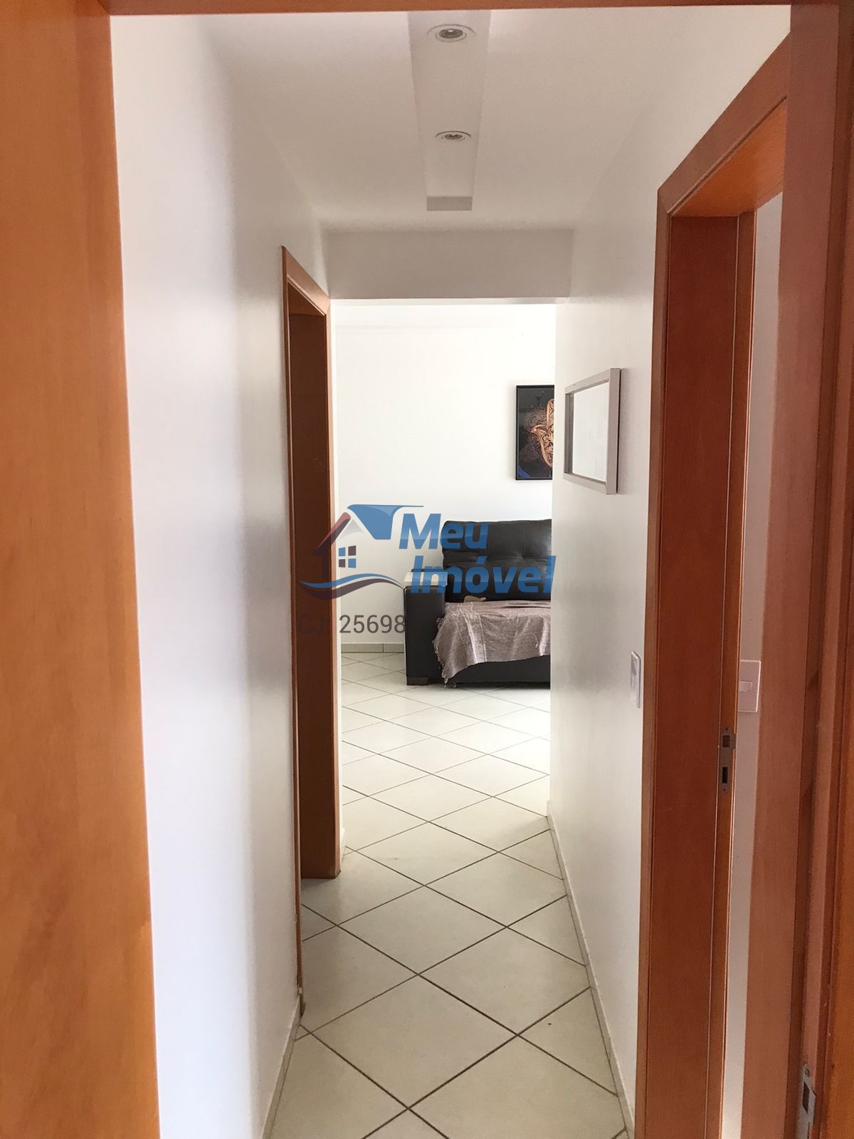 Apartamento à venda com 2 quartos, 90m² - Foto 2