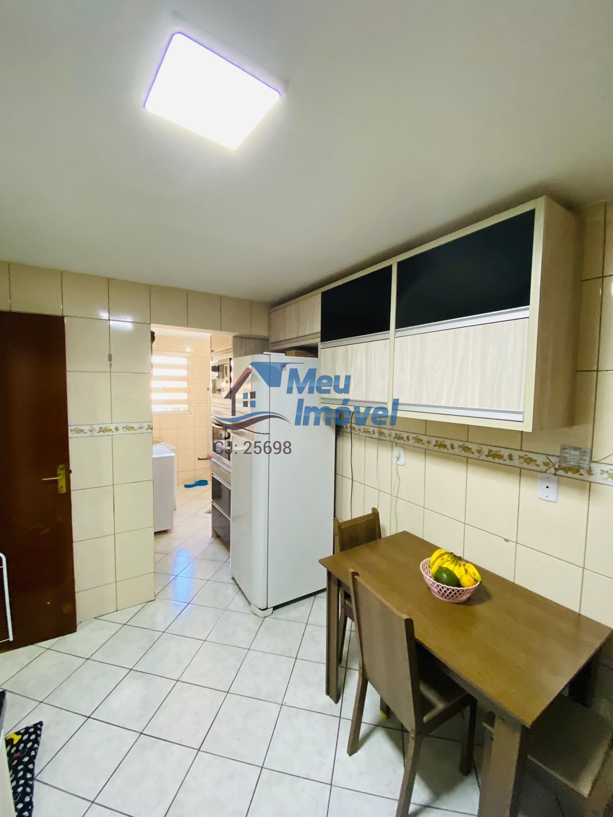 Apartamento à venda com 3 quartos, 84m² - Foto 4