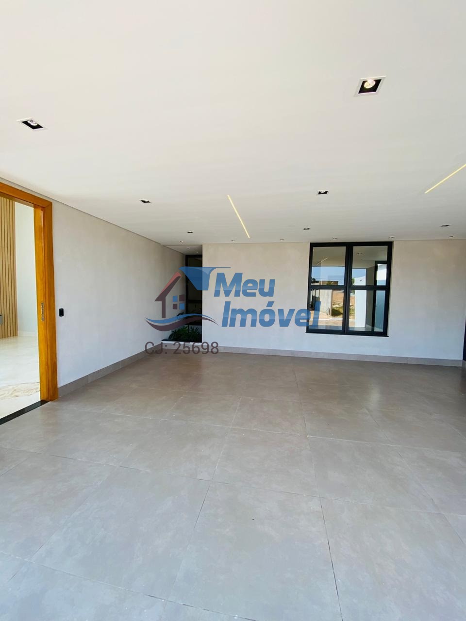 Casa à venda com 3 quartos, 370m² - Foto 6