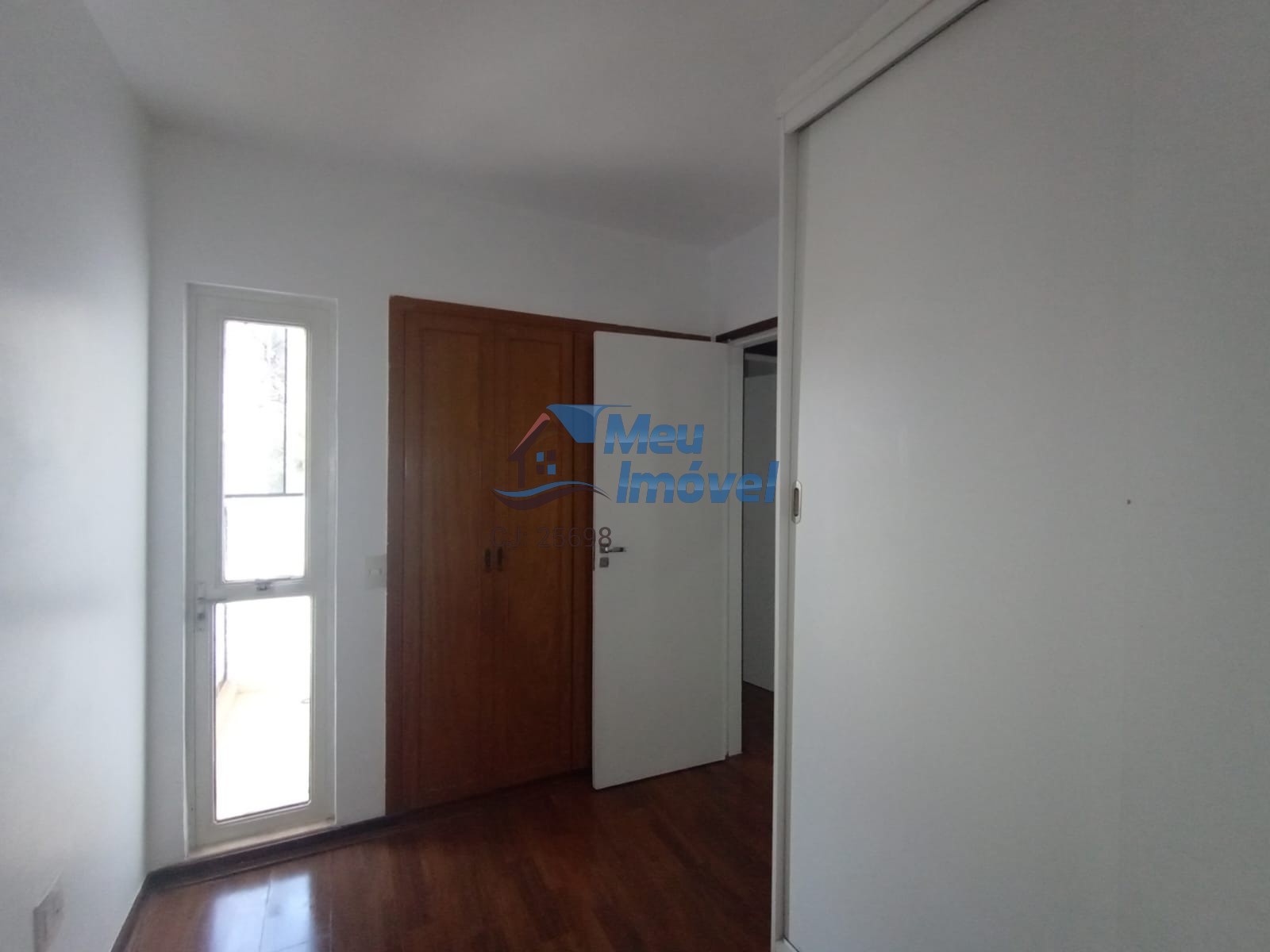 Apartamento à venda com 3 quartos, 80m² - Foto 12