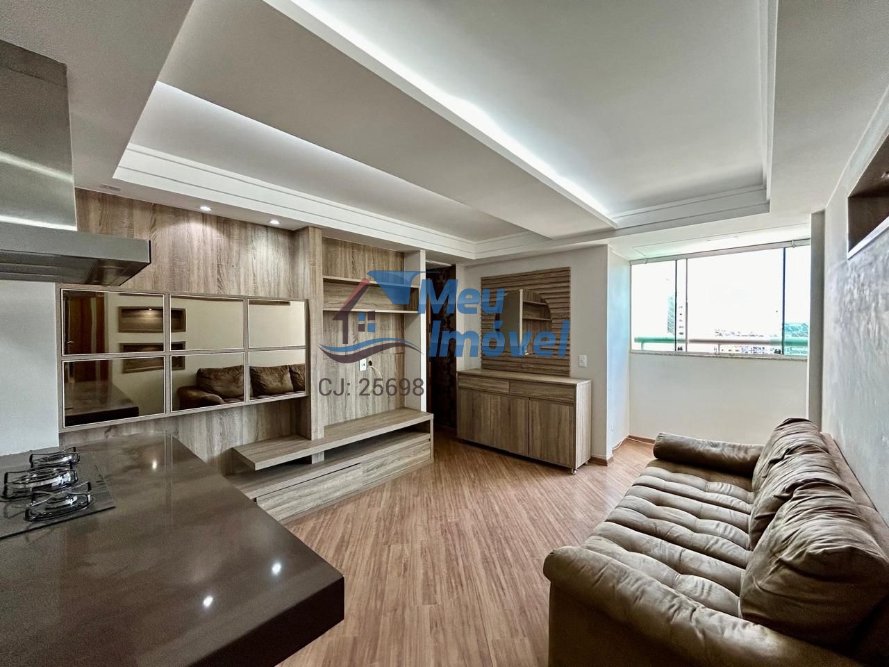 Apartamento à venda com 2 quartos, 70m² - Foto 4