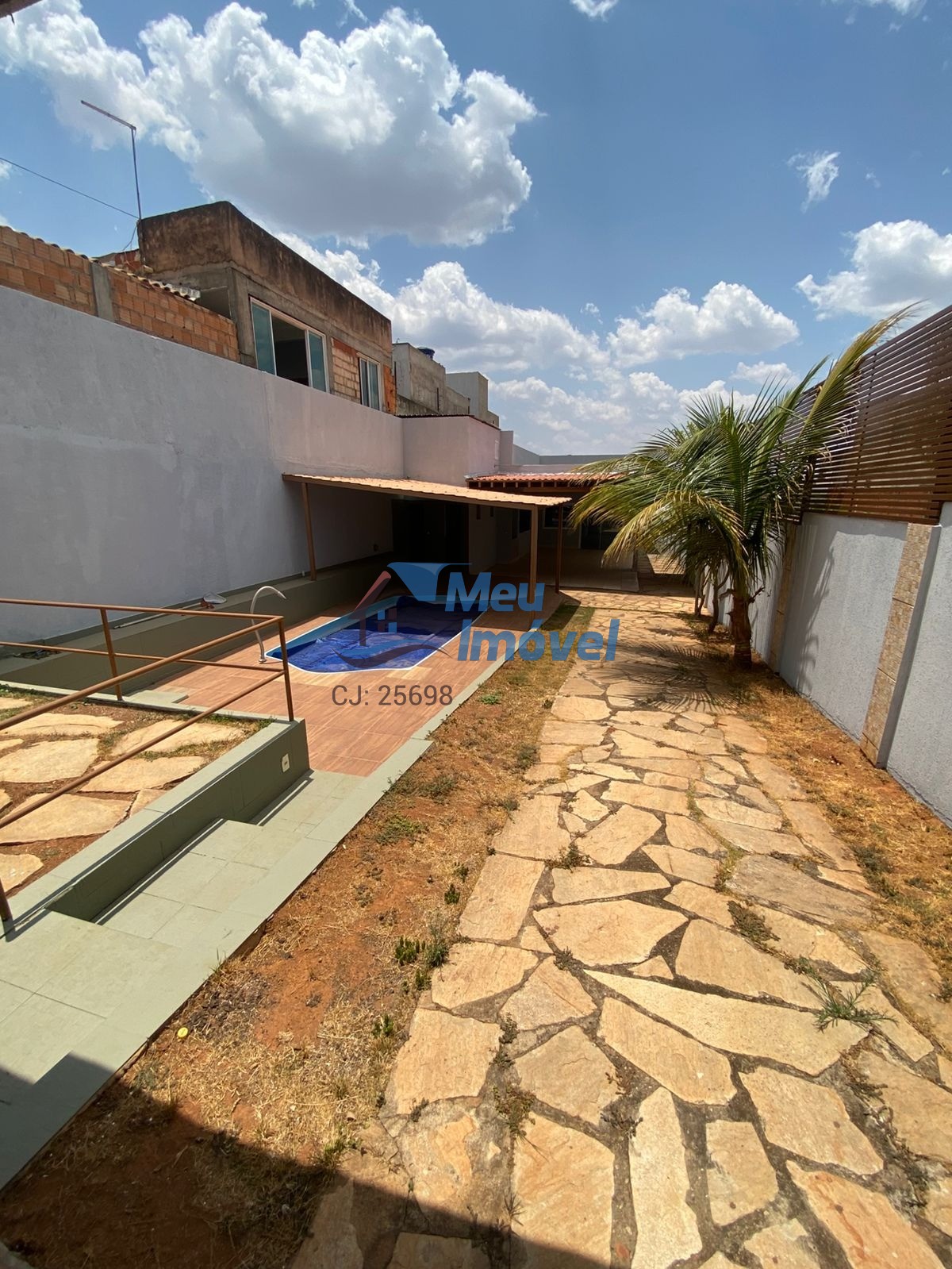 Casa à venda com 4 quartos, 300m² - Foto 18