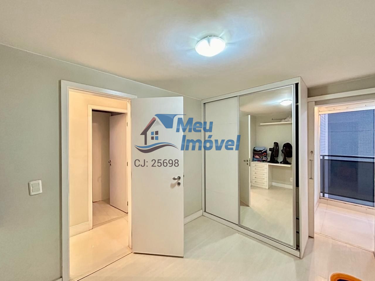 Apartamento à venda com 3 quartos, 105m² - Foto 17