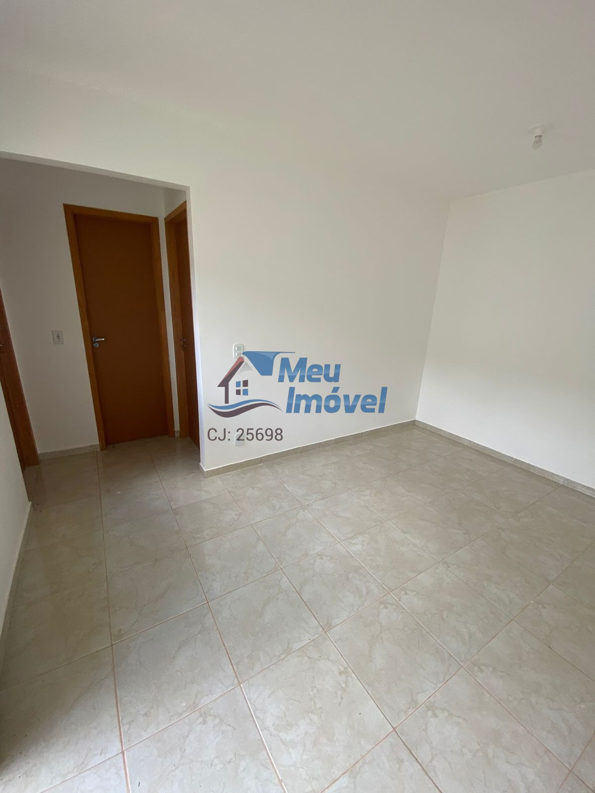 Apartamento à venda com 2 quartos, 42m² - Foto 4