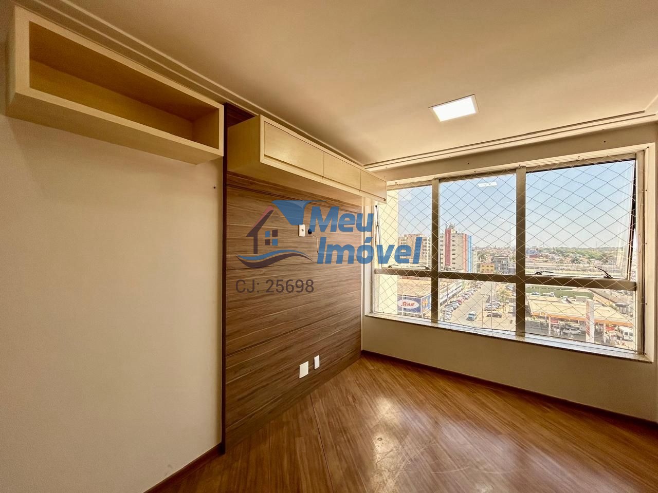 Apartamento à venda com 2 quartos, 70m² - Foto 13