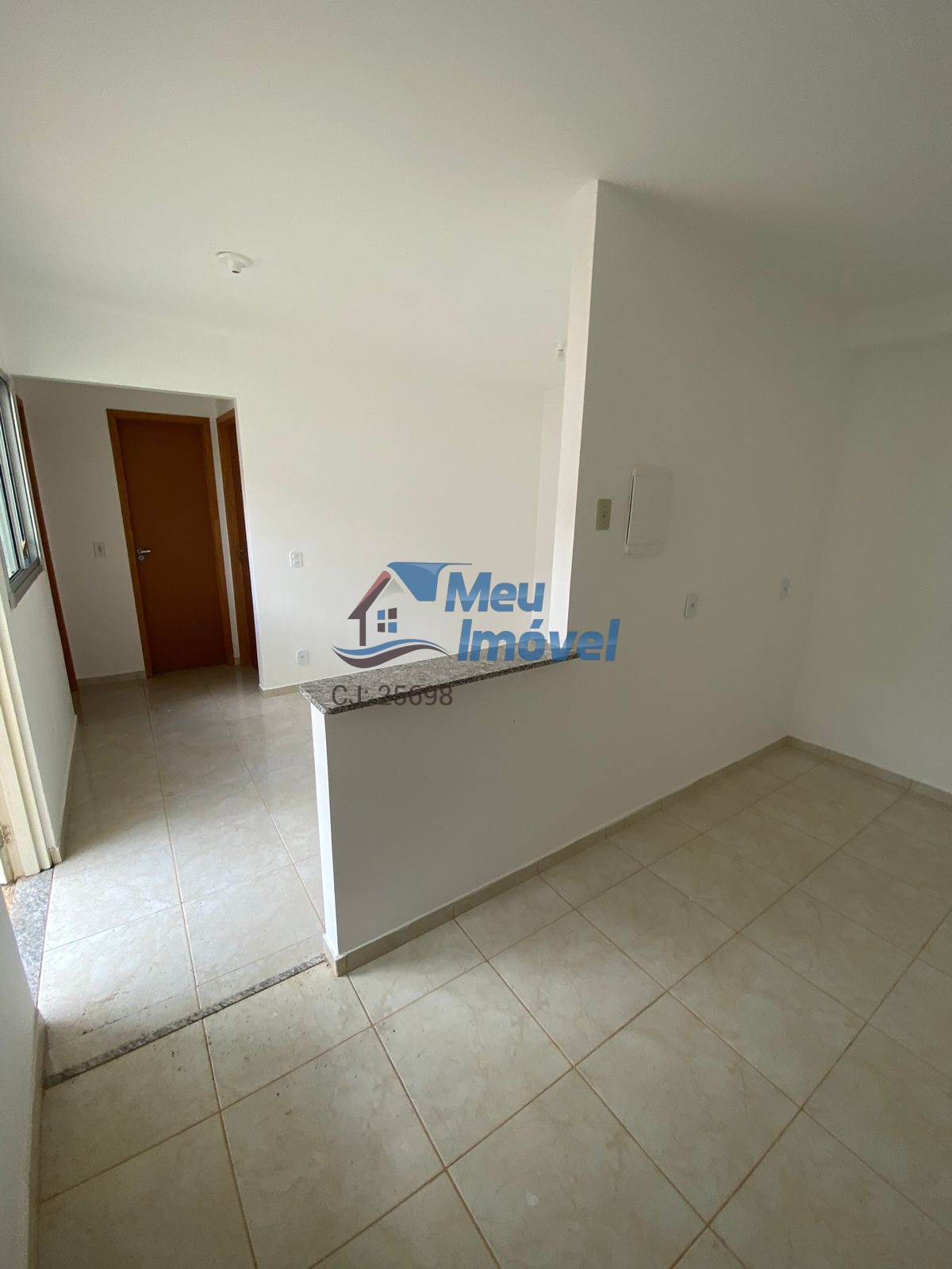 Apartamento à venda com 2 quartos, 42m² - Foto 7