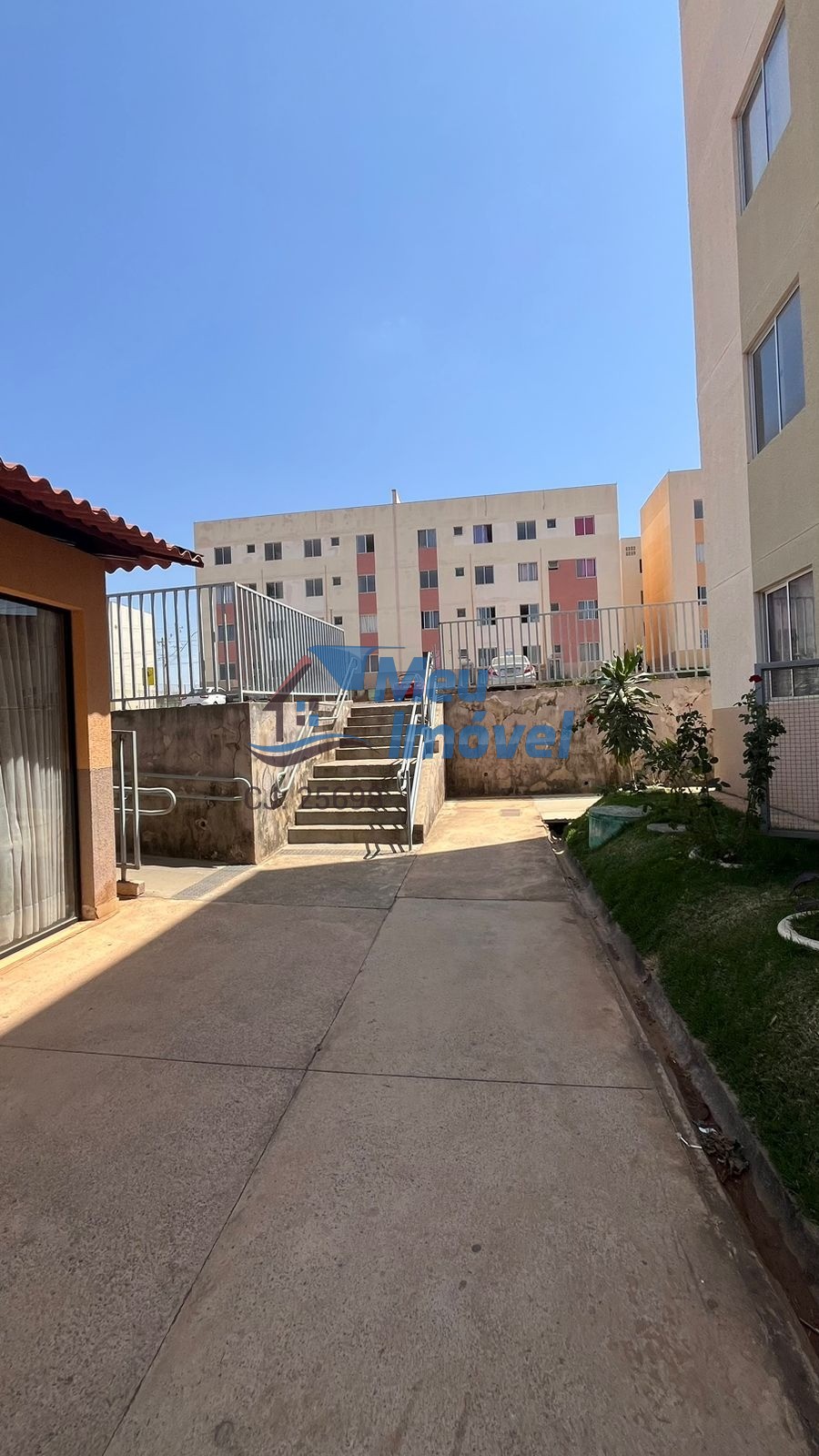 Apartamento à venda com 2 quartos, 45m² - Foto 15