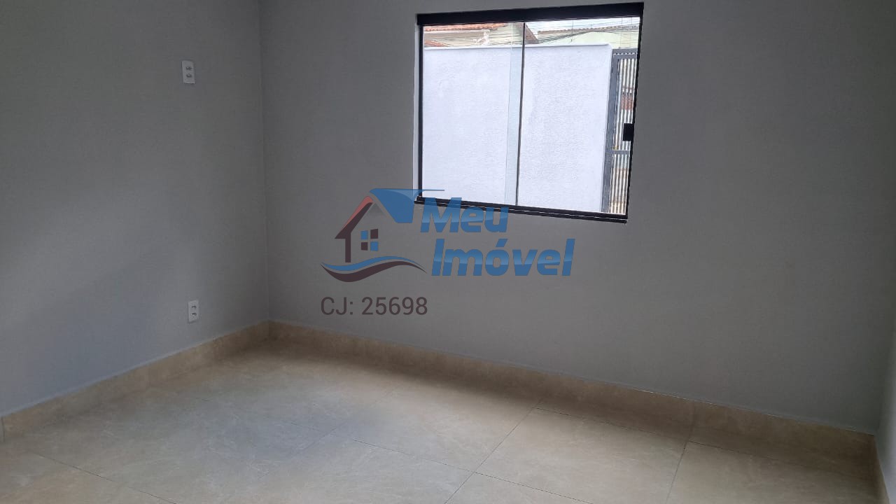 Casa à venda com 3 quartos, 150m² - Foto 4