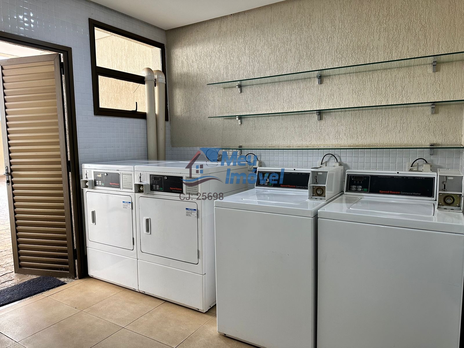 Apartamento à venda com 2 quartos, 78m² - Foto 48