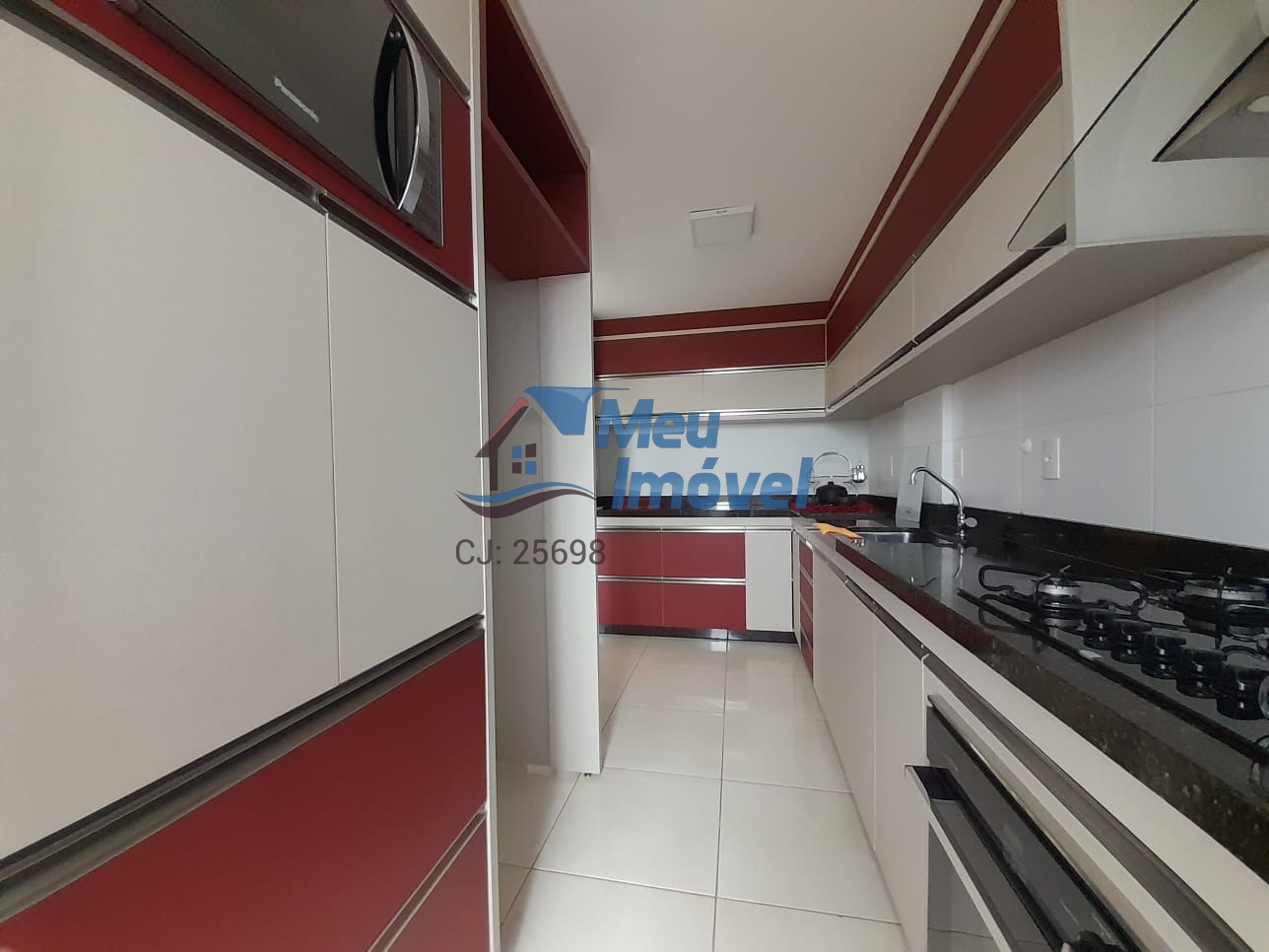 Apartamento à venda com 3 quartos, 95m² - Foto 9