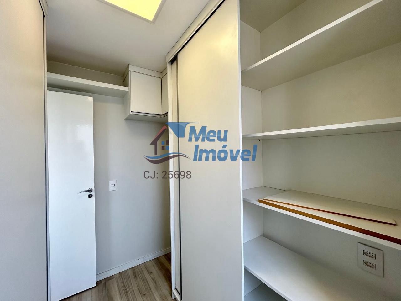 Apartamento à venda com 2 quartos, 69m² - Foto 13