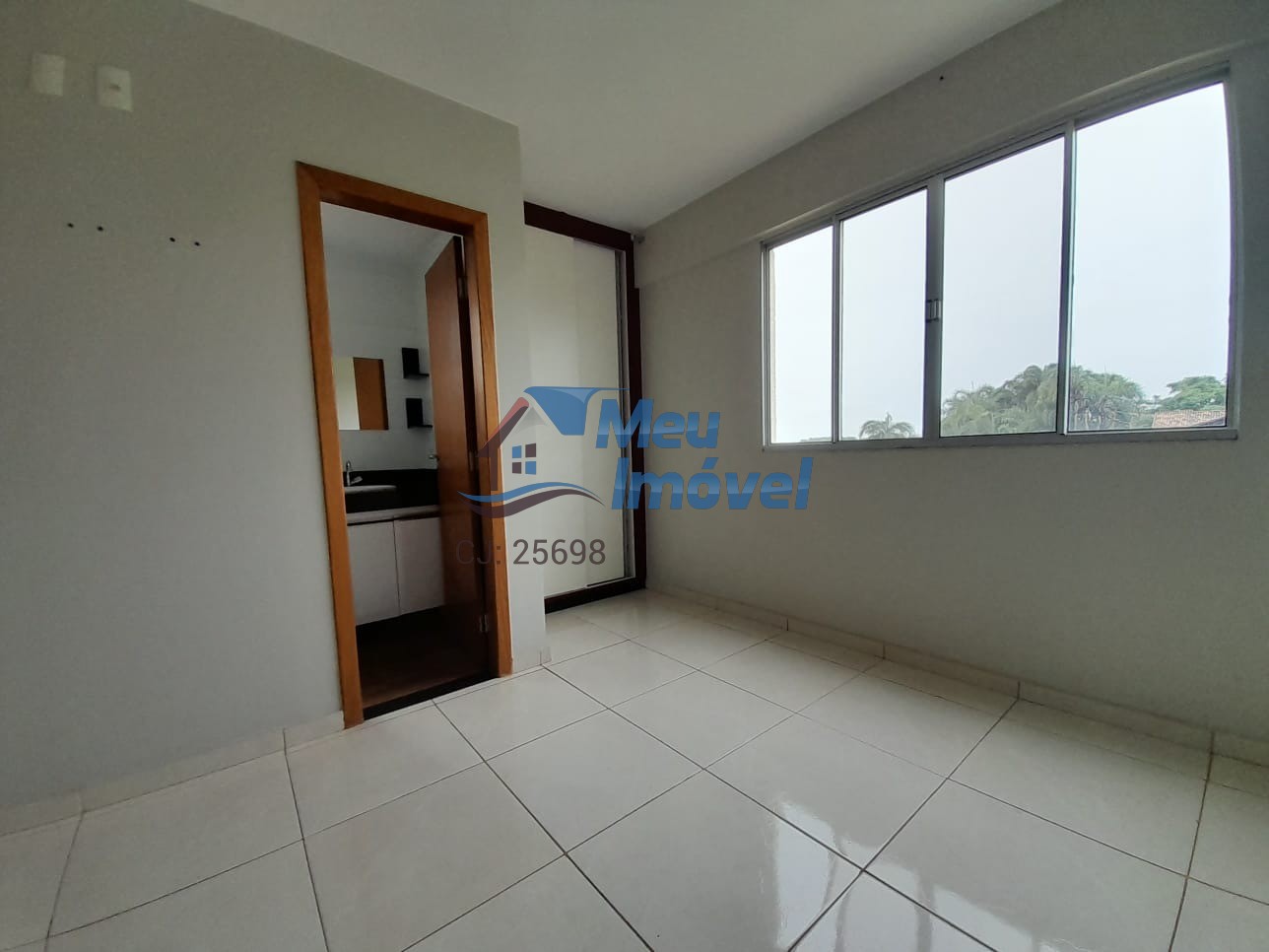 Apartamento à venda com 3 quartos, 95m² - Foto 14