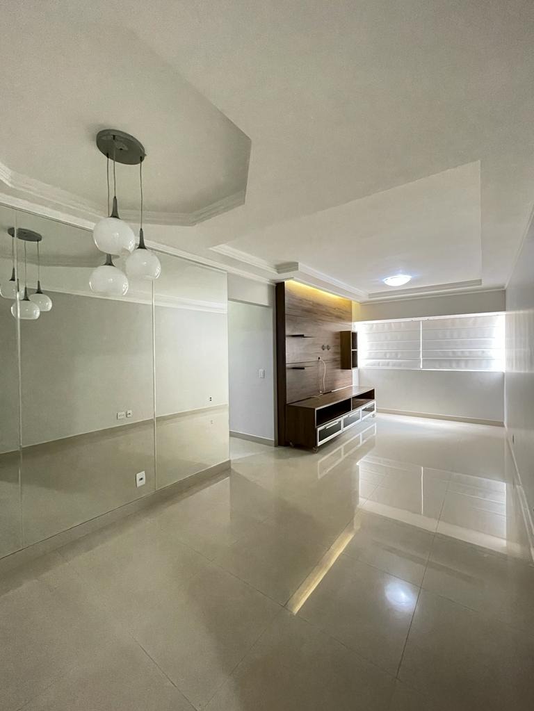 Apartamento à venda com 3 quartos, 92m² - Foto 3