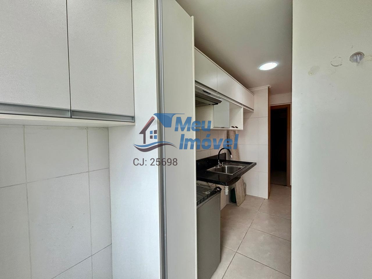 Apartamento à venda com 2 quartos, 45m² - Foto 9