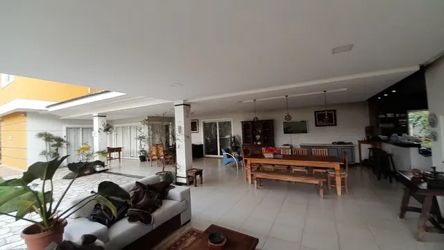 Casa à venda com 5 quartos, 2300m² - Foto 3