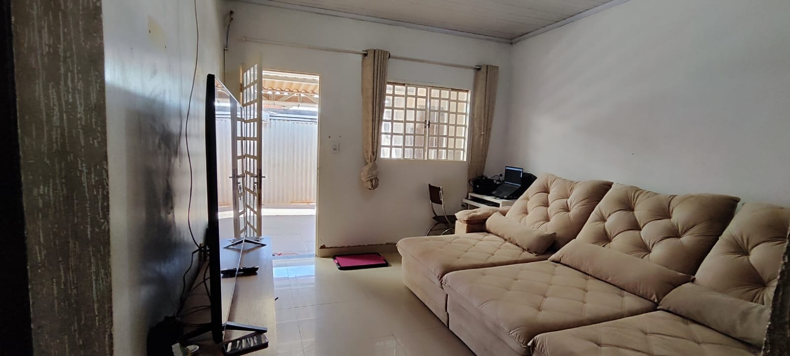 Casa à venda com 2 quartos, 70m² - Foto 6