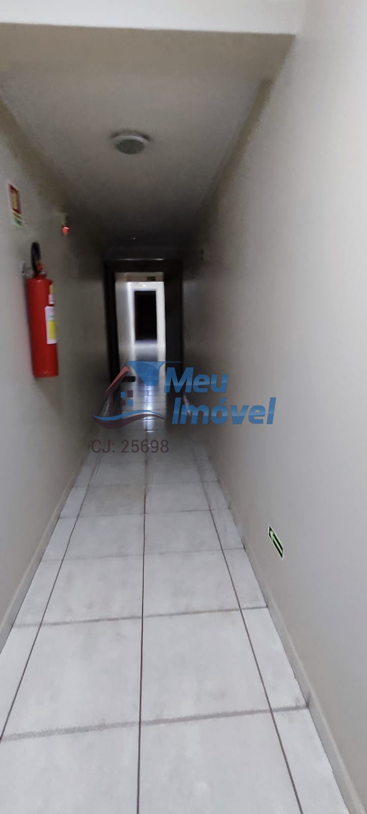 Apartamento à venda com 1 quarto, 33m² - Foto 19