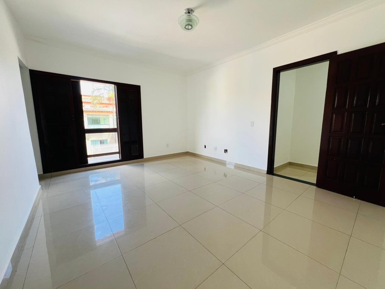 Casa à venda com 4 quartos, 500m² - Foto 5