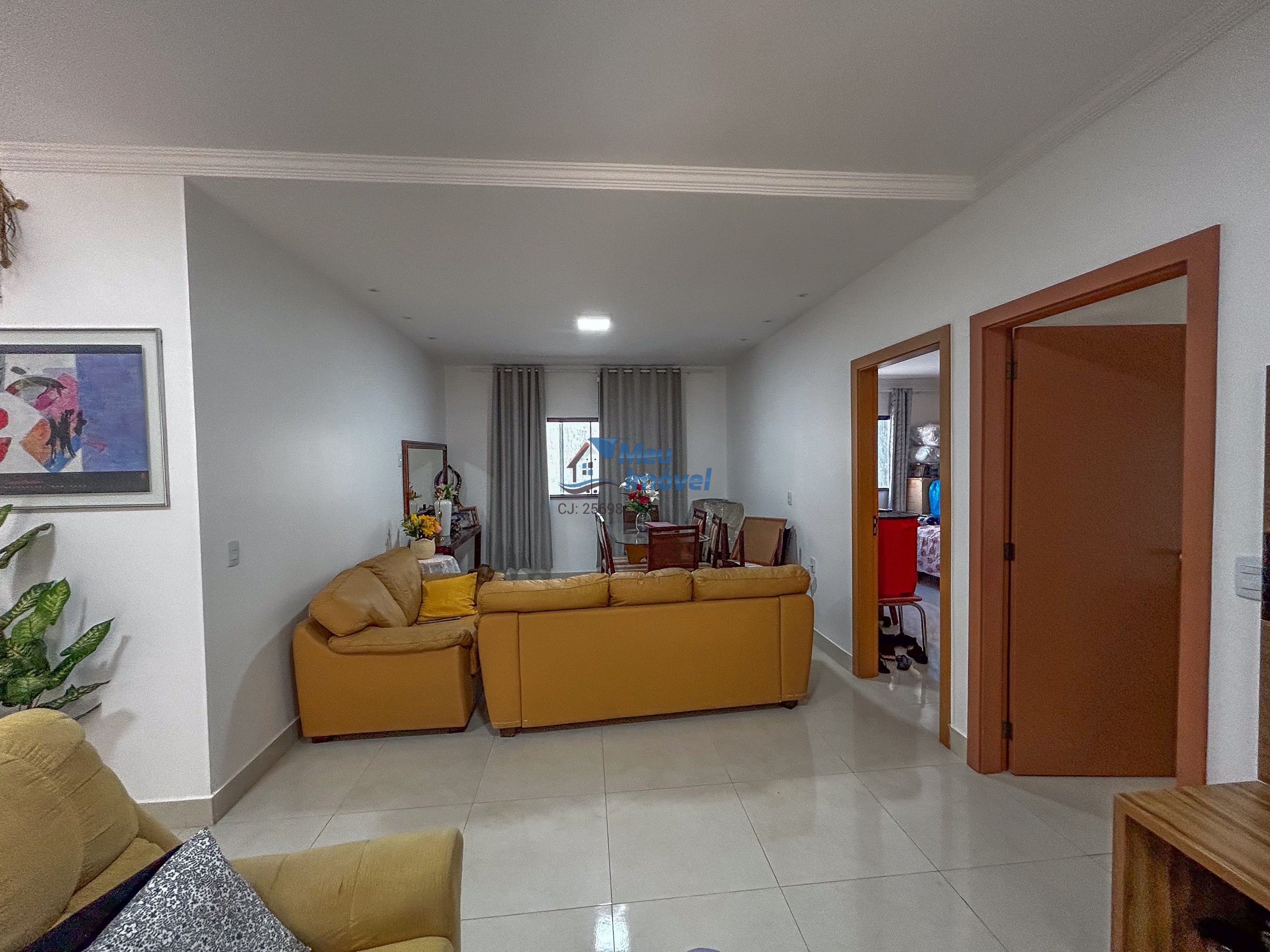 Casa à venda com 3 quartos, 205m² - Foto 5