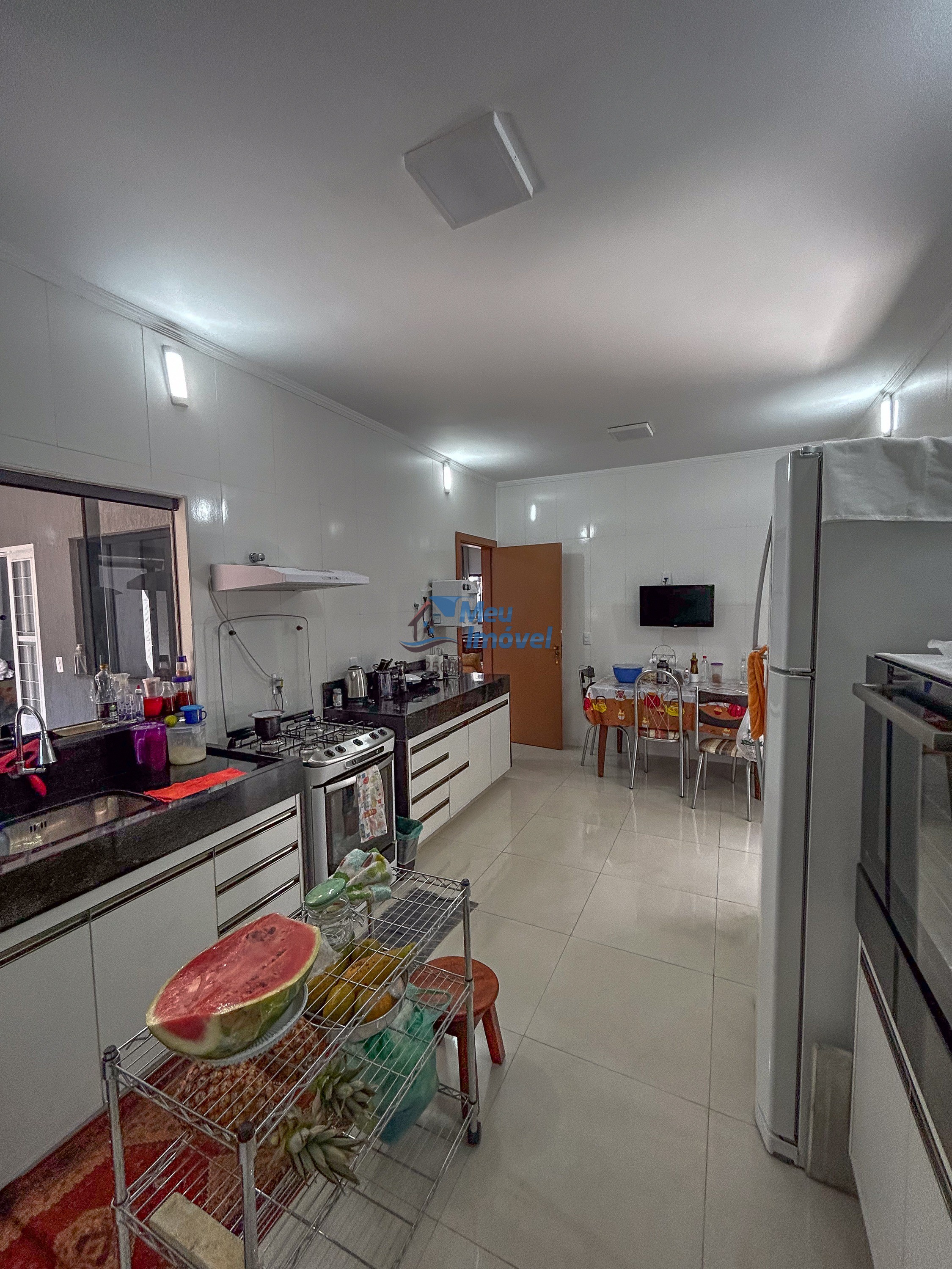 Casa à venda com 3 quartos, 205m² - Foto 15