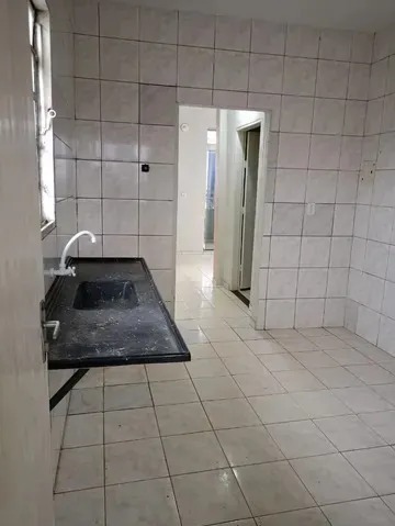 Casa à venda com 5 quartos, 210m² - Foto 10