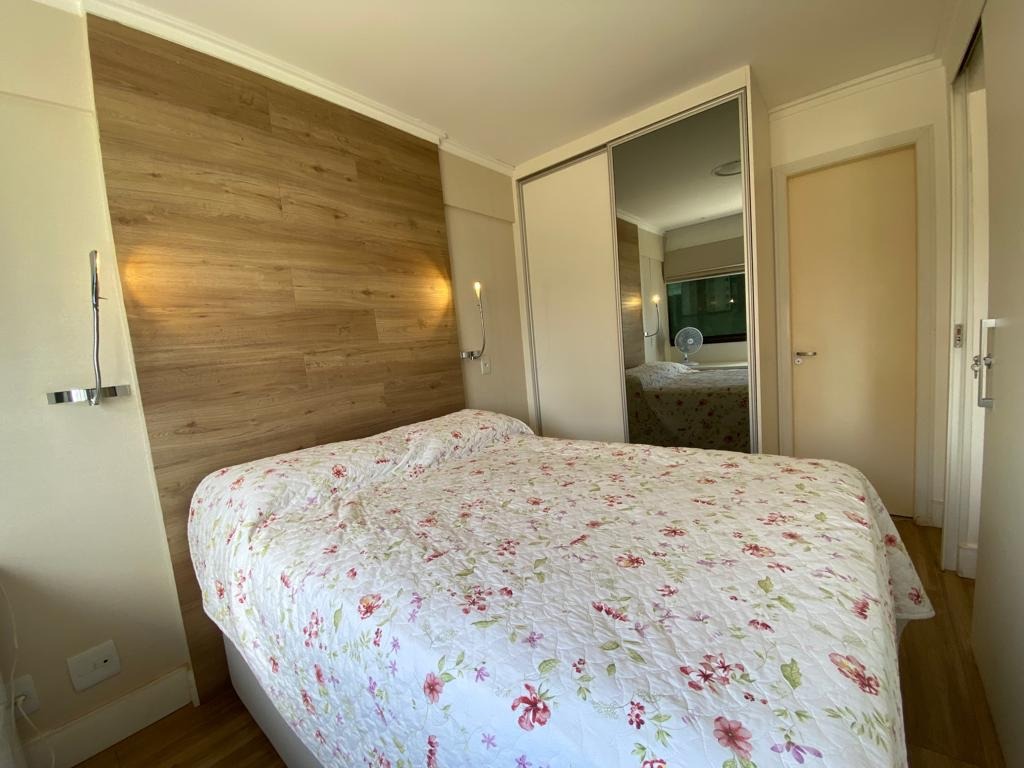 Apartamento à venda com 1 quarto, 32m² - Foto 8