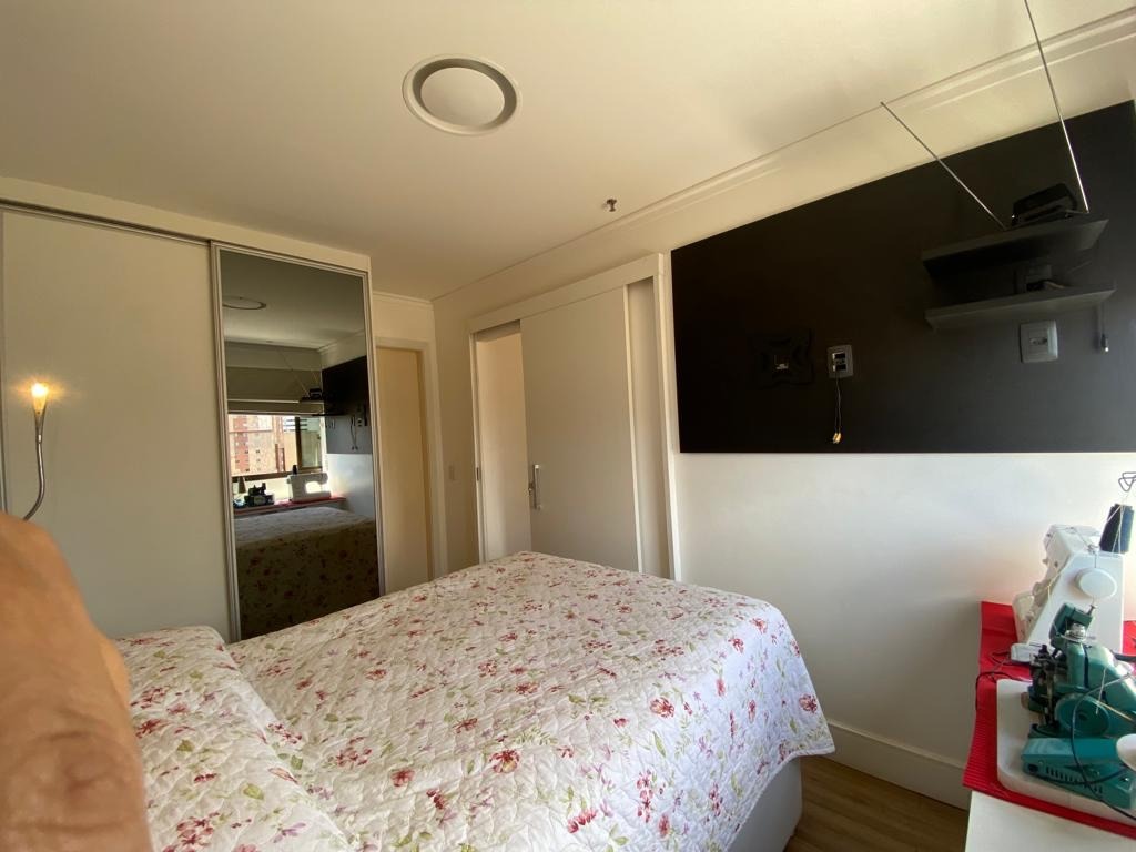 Apartamento à venda com 1 quarto, 32m² - Foto 10