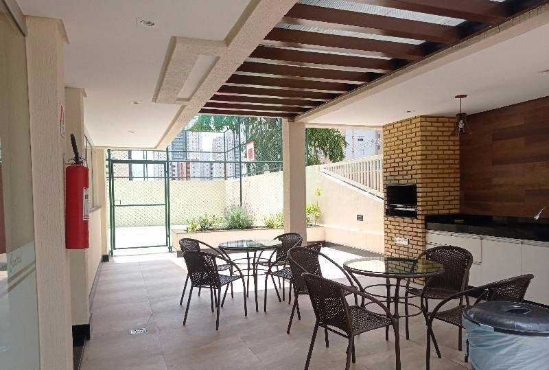 Apartamento à venda com 3 quartos, 76m² - Foto 18