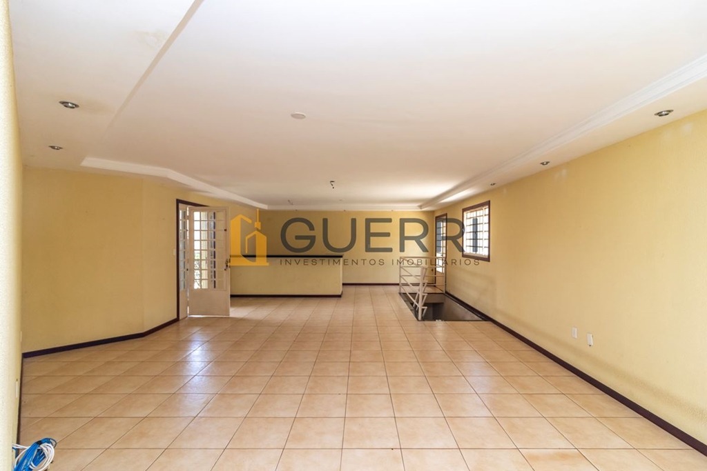 Casa à venda com 5 quartos, 590m² - Foto 4