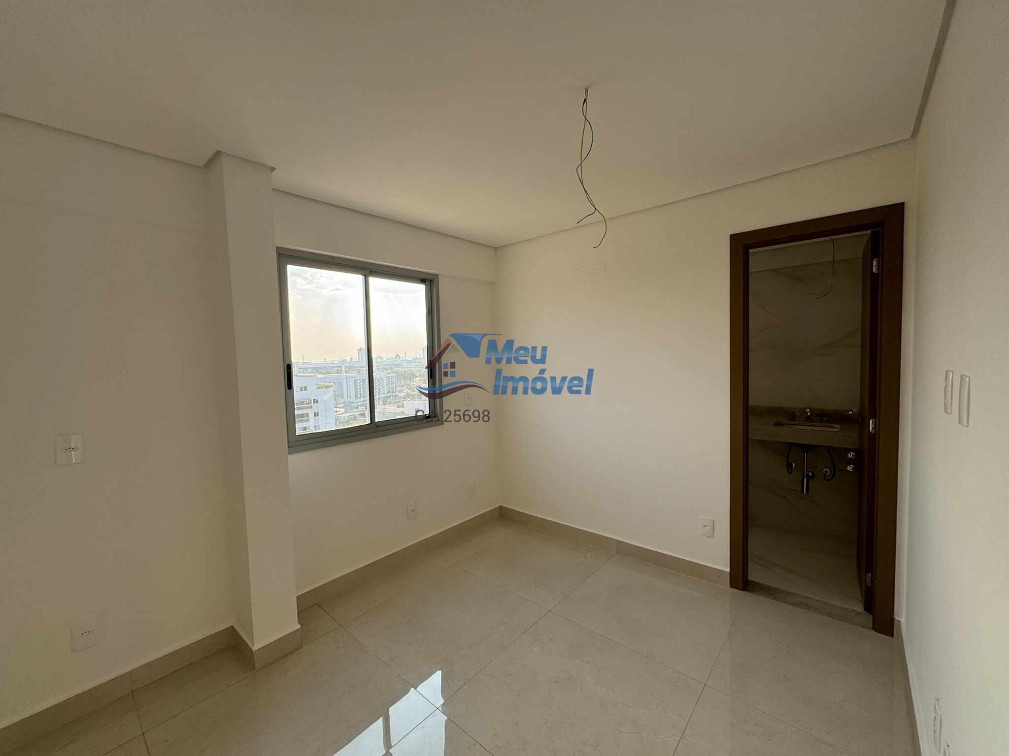 Apartamento à venda com 3 quartos, 185m² - Foto 14