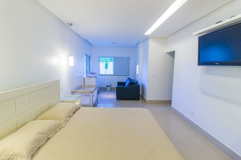 Casa à venda com 5 quartos, 460m² - Foto 16