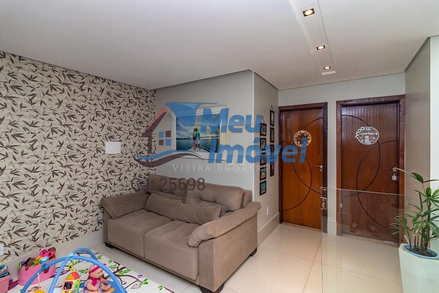 Casa à venda com 3 quartos, 264m² - Foto 9